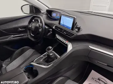 Peugeot 3008 PureTech 130 Stop & Start GPF Allure