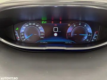 Peugeot 3008 PureTech 130 Stop & Start GPF Allure