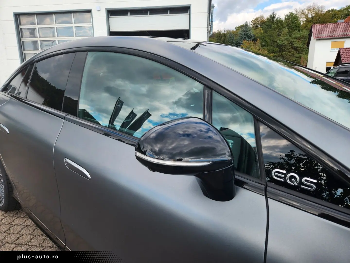 MERCEDES-BENZ EQS AMG 53 4M HEAD UP LEDER NAPPA AIRMATIC