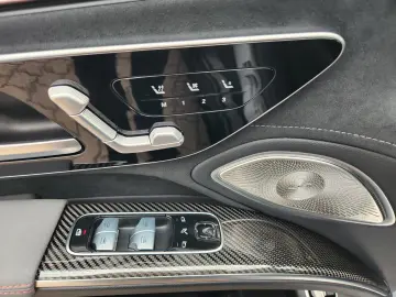 MERCEDES-BENZ EQS AMG 53 4M HEAD UP LEDER NAPPA AIRMATIC