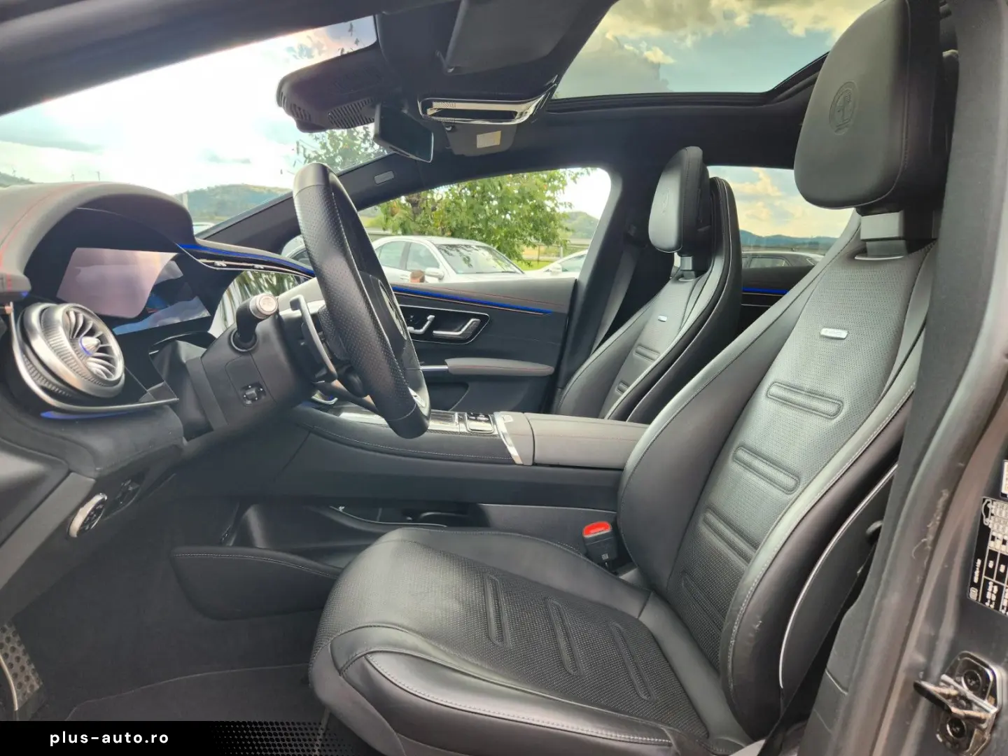 MERCEDES-BENZ EQS AMG 53 4M HEAD UP LEDER NAPPA AIRMATIC