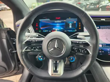 MERCEDES-BENZ EQS AMG 53 4M HEAD UP LEDER NAPPA AIRMATIC