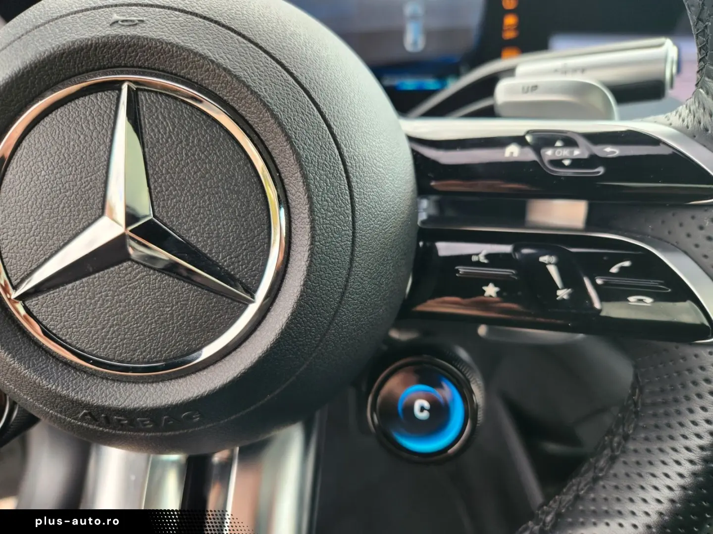 MERCEDES-BENZ EQS AMG 53 4M HEAD UP LEDER NAPPA AIRMATIC