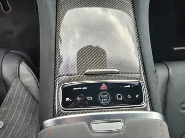 MERCEDES-BENZ EQS AMG 53 4M HEAD UP LEDER NAPPA AIRMATIC