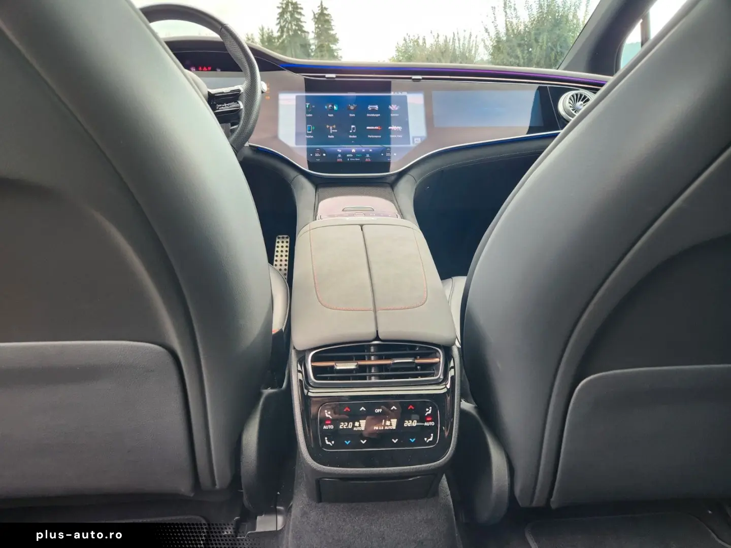 MERCEDES-BENZ EQS AMG 53 4M HEAD UP LEDER NAPPA AIRMATIC