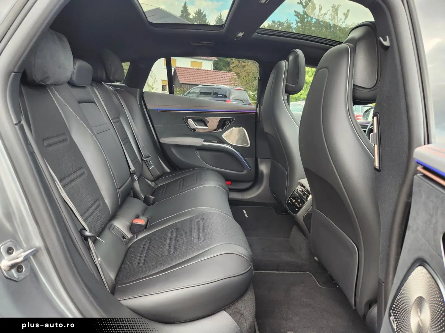 MERCEDES-BENZ EQS AMG 53 4M HEAD UP LEDER NAPPA AIRMATIC