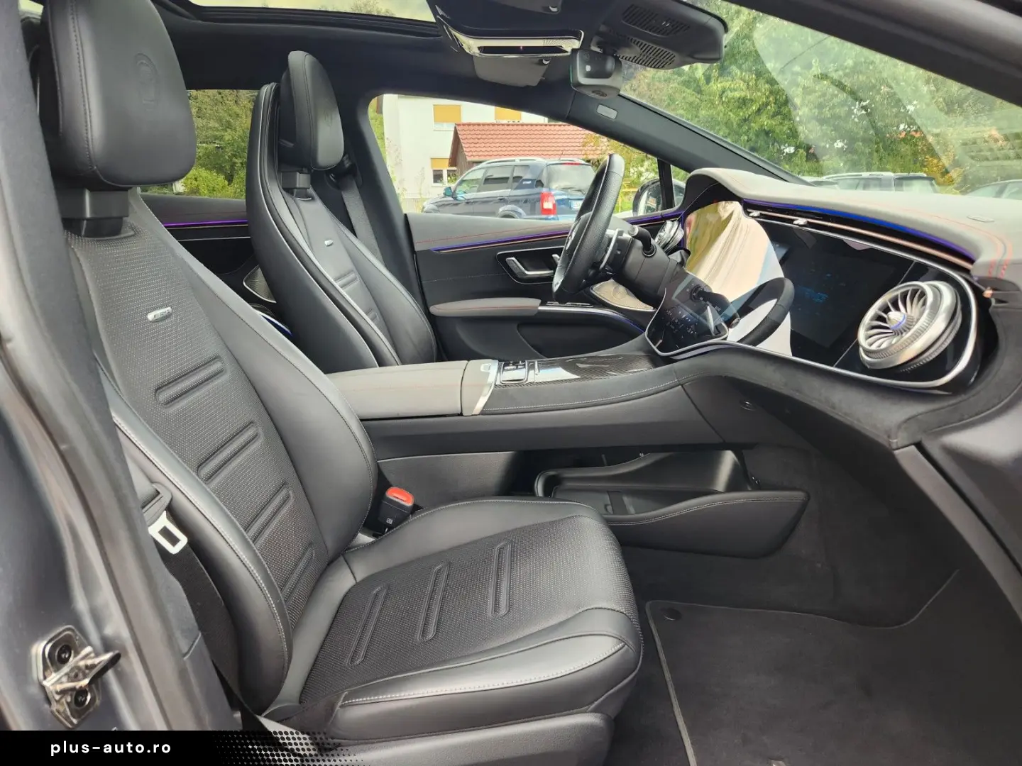 MERCEDES-BENZ EQS AMG 53 4M HEAD UP LEDER NAPPA AIRMATIC