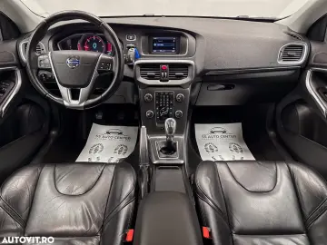 Volvo V40 D2 ECO Momentum