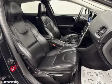 Volvo V40 D2 ECO Momentum