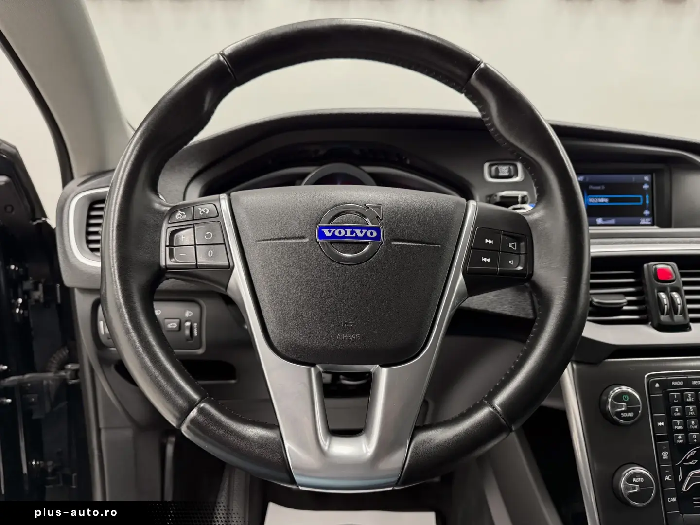 Volvo V40 D2 ECO Momentum