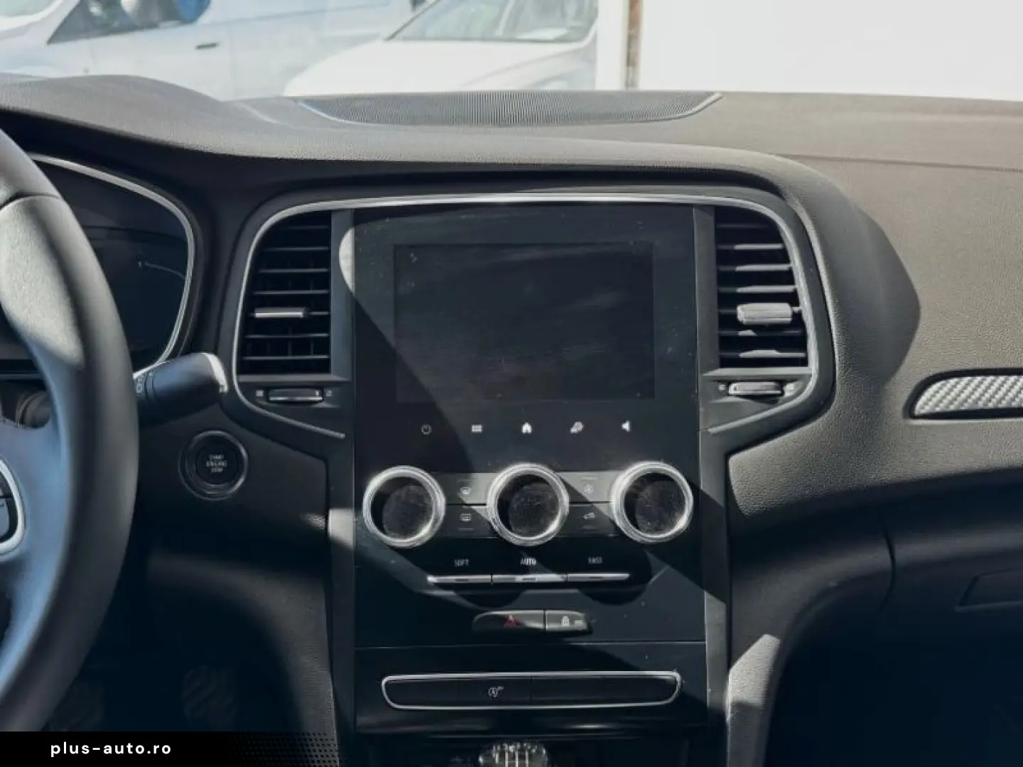 RENAULT MEGANE 1.3 TCe 140CP equilibre