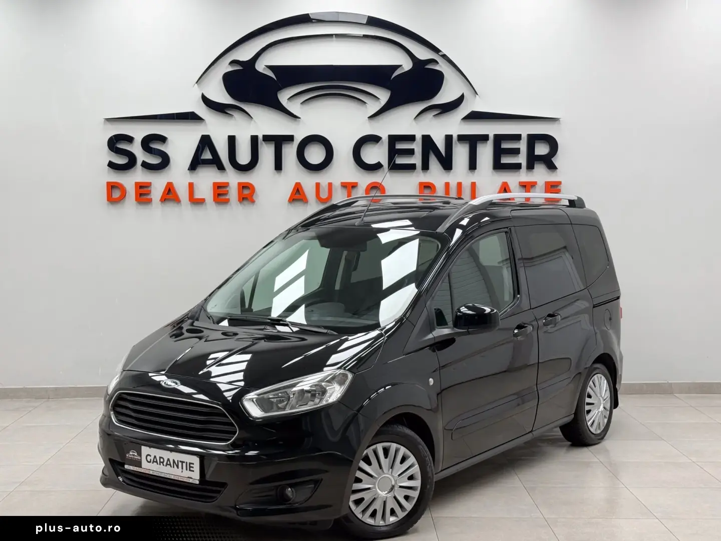 Ford Tourneo Courier 1.0 EcoBoost Titanium