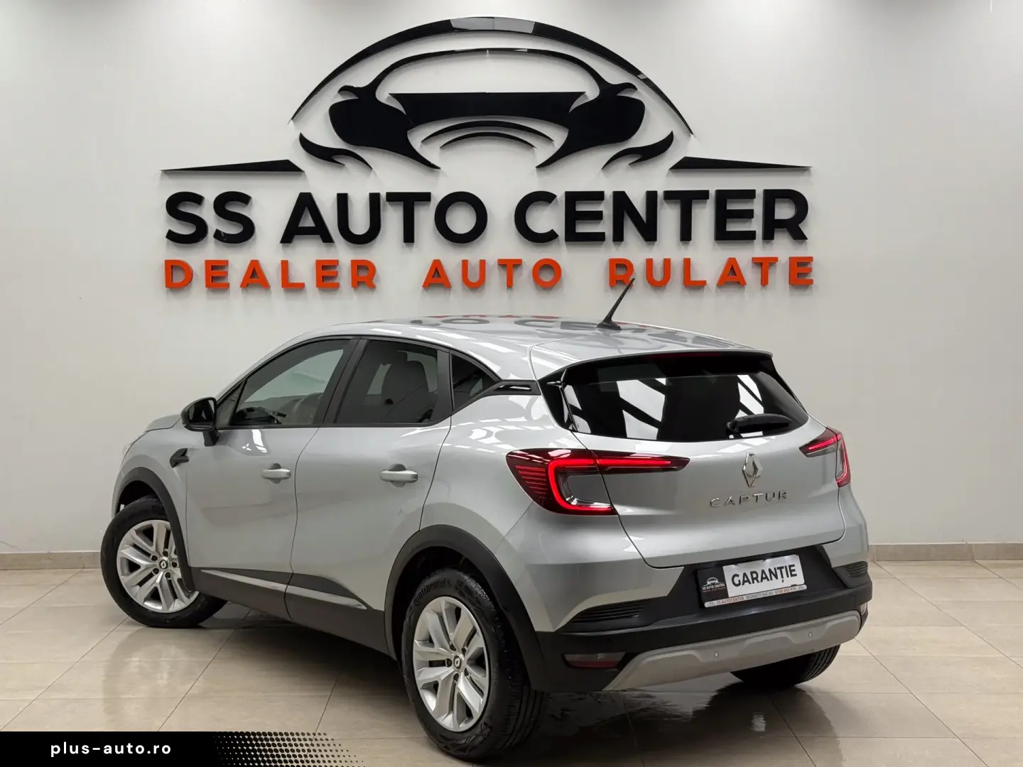 Renault Captur TCe 100 EXPERIENCE