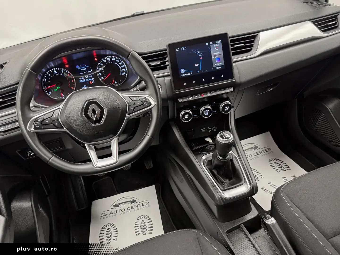 Renault Captur TCe 100 EXPERIENCE