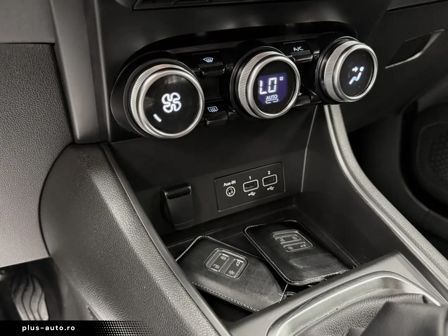 Renault Captur TCe 100 EXPERIENCE