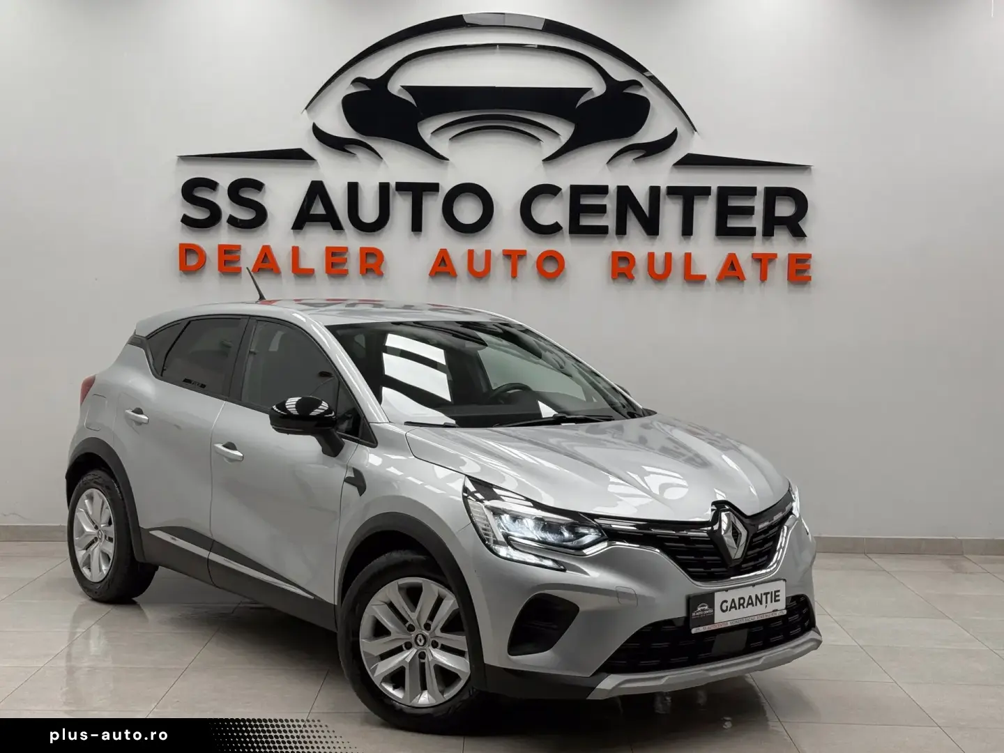 Renault Captur TCe 100 EXPERIENCE