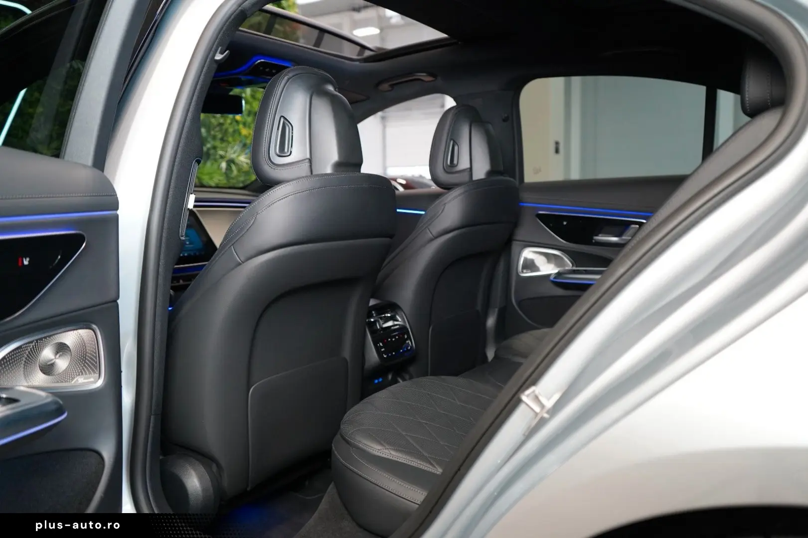 MERCEDES-BENZ E 450d 4M AMG HUD AUX.HEAT PANO 360 72&hellip;