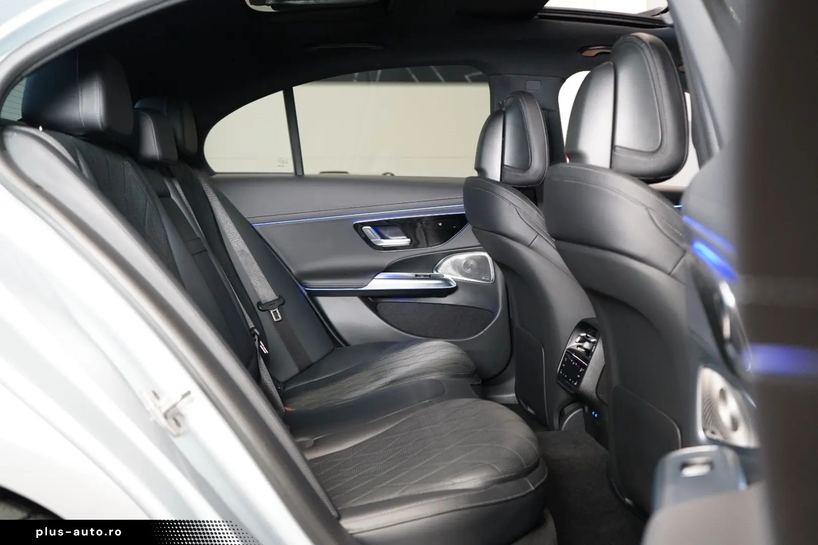 MERCEDES-BENZ E 450d 4M AMG HUD AUX.HEAT PANO 360 72&hellip;