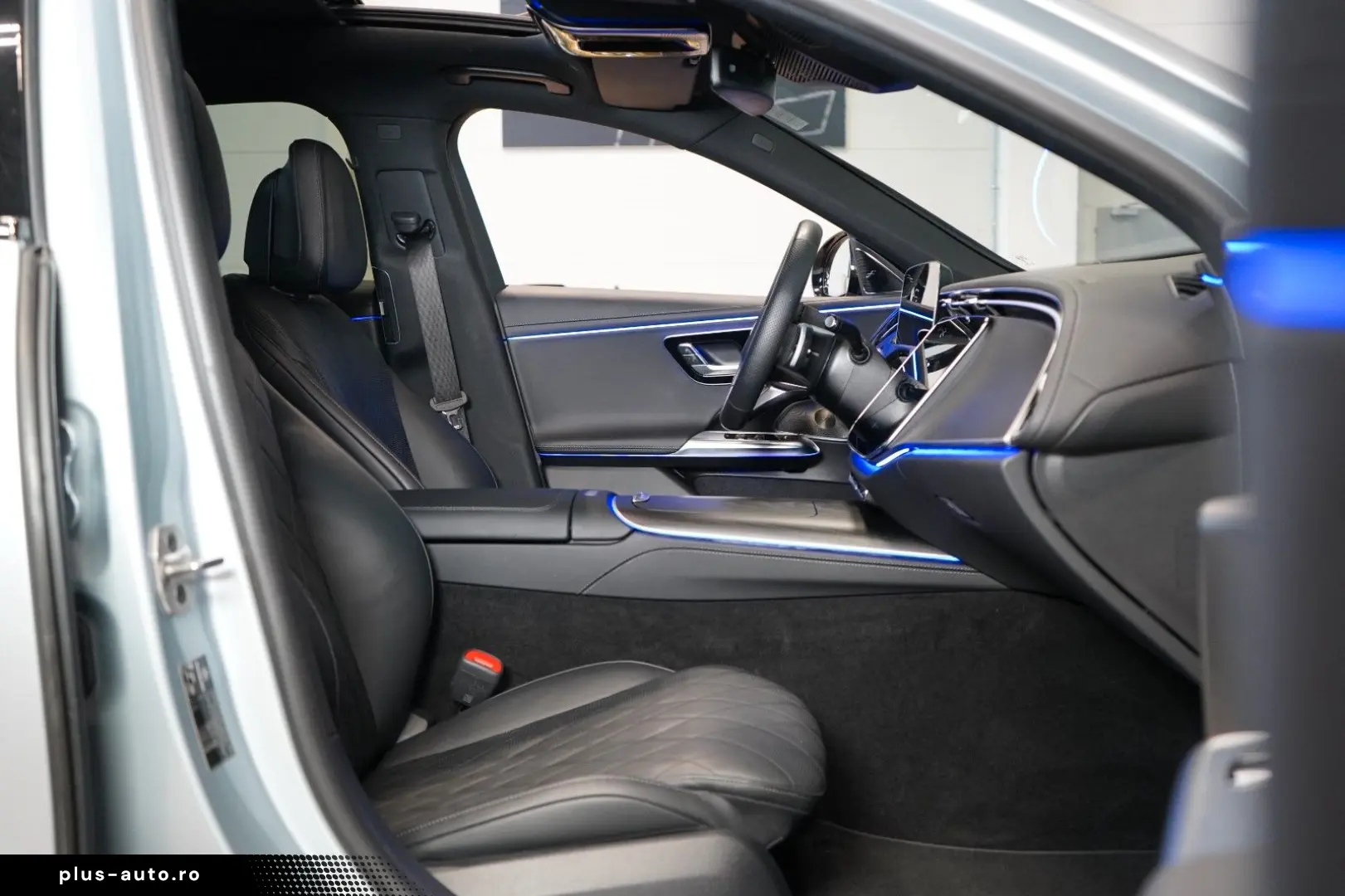 MERCEDES-BENZ E 450d 4M AMG HUD AUX.HEAT PANO 360 72&hellip;