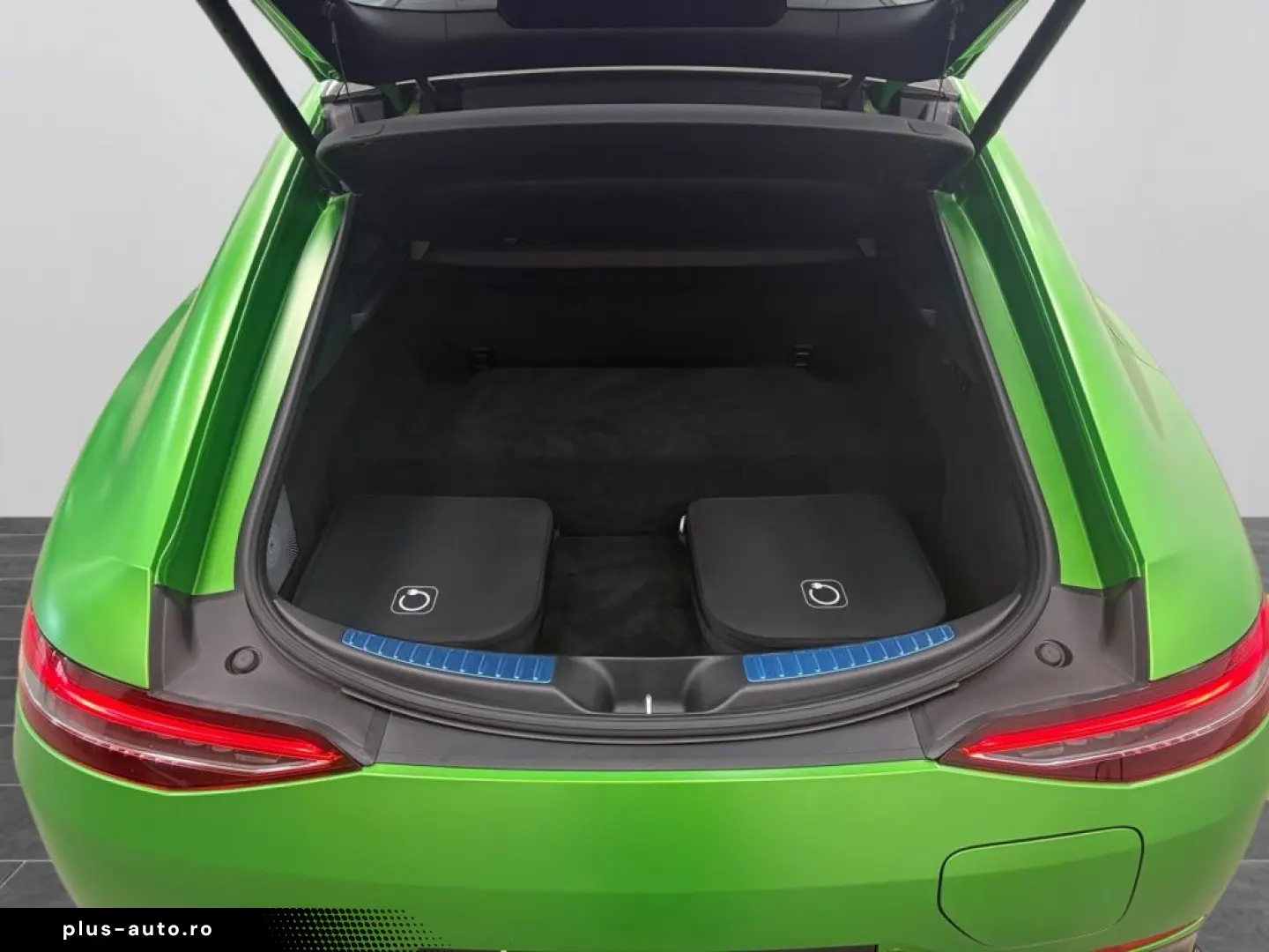 MERCEDES-BENZ AMG GT 63 S E PERF. DISTR PANO AERO HUD