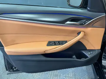 BMW 530i Aut. Limousine