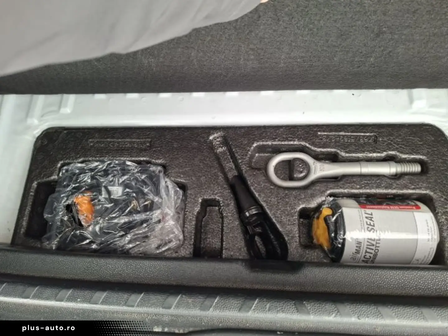 FORD ECOSPORT 1.0 EcoBoost 125CP Titanium