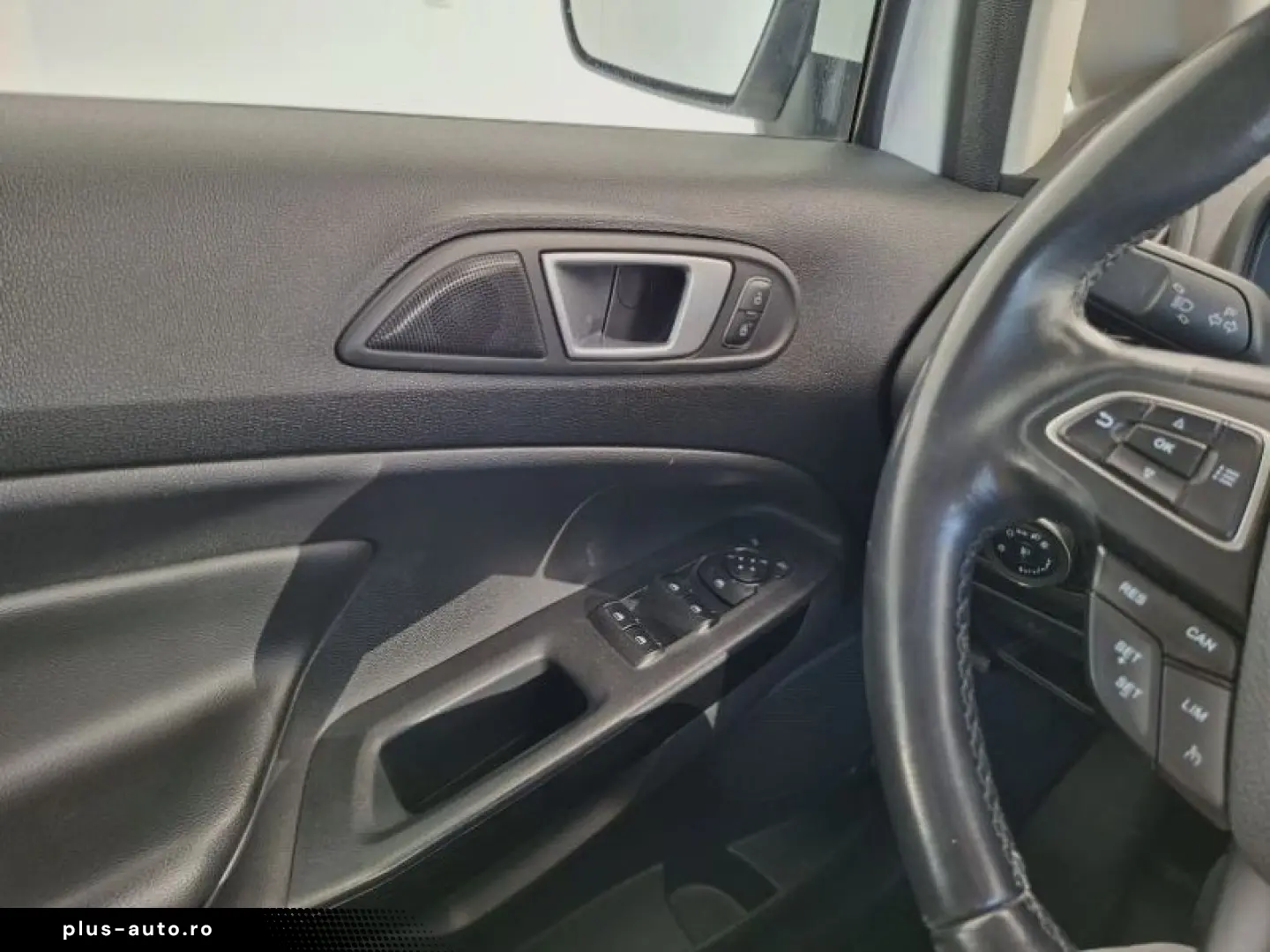 FORD ECOSPORT 1.0 EcoBoost 125CP Titanium