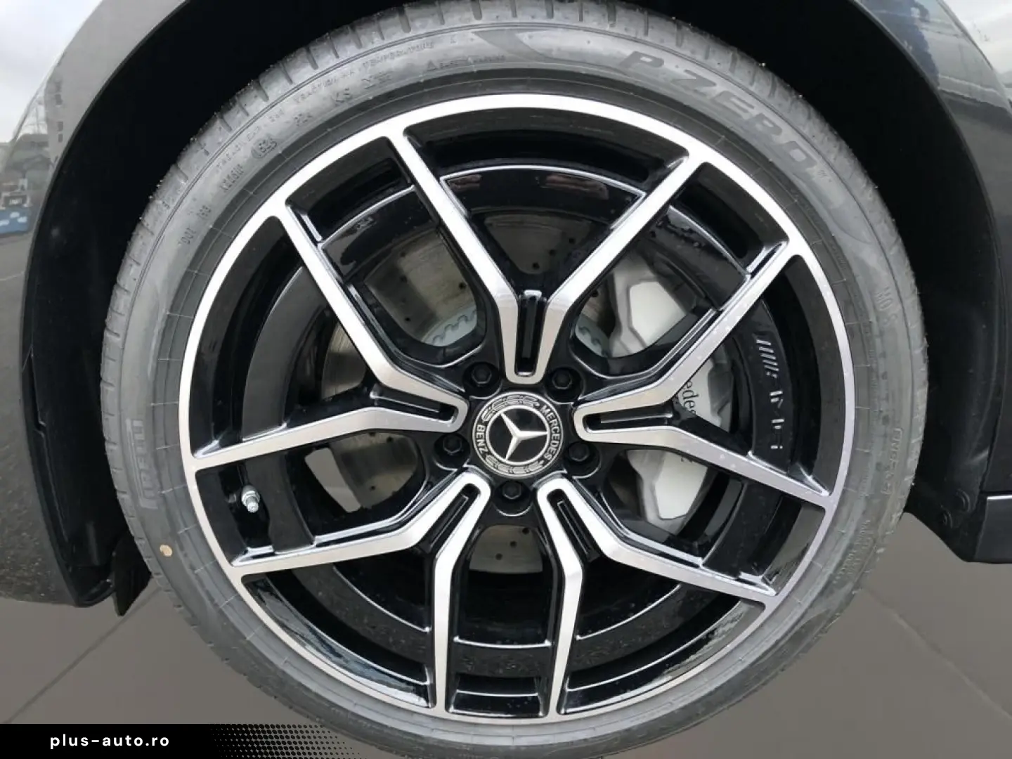 MERCEDES-BENZ C 300  MBUX AMG DigitalLight Pano AHK &hellip;