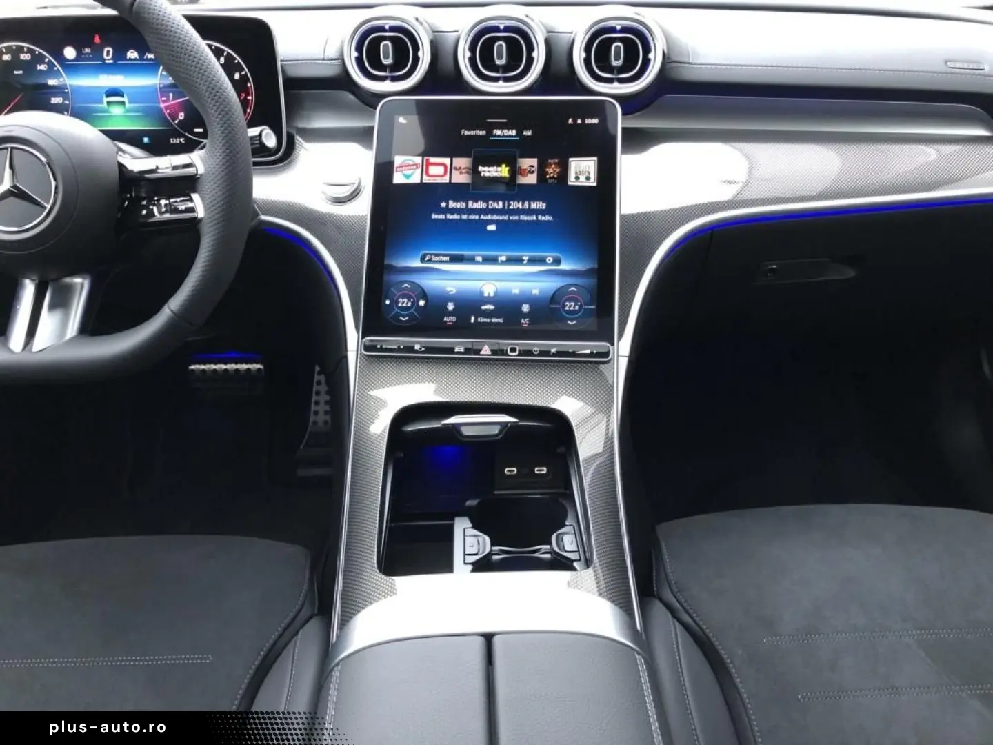 MERCEDES-BENZ C 300  MBUX AMG DigitalLight Pano AHK &hellip;