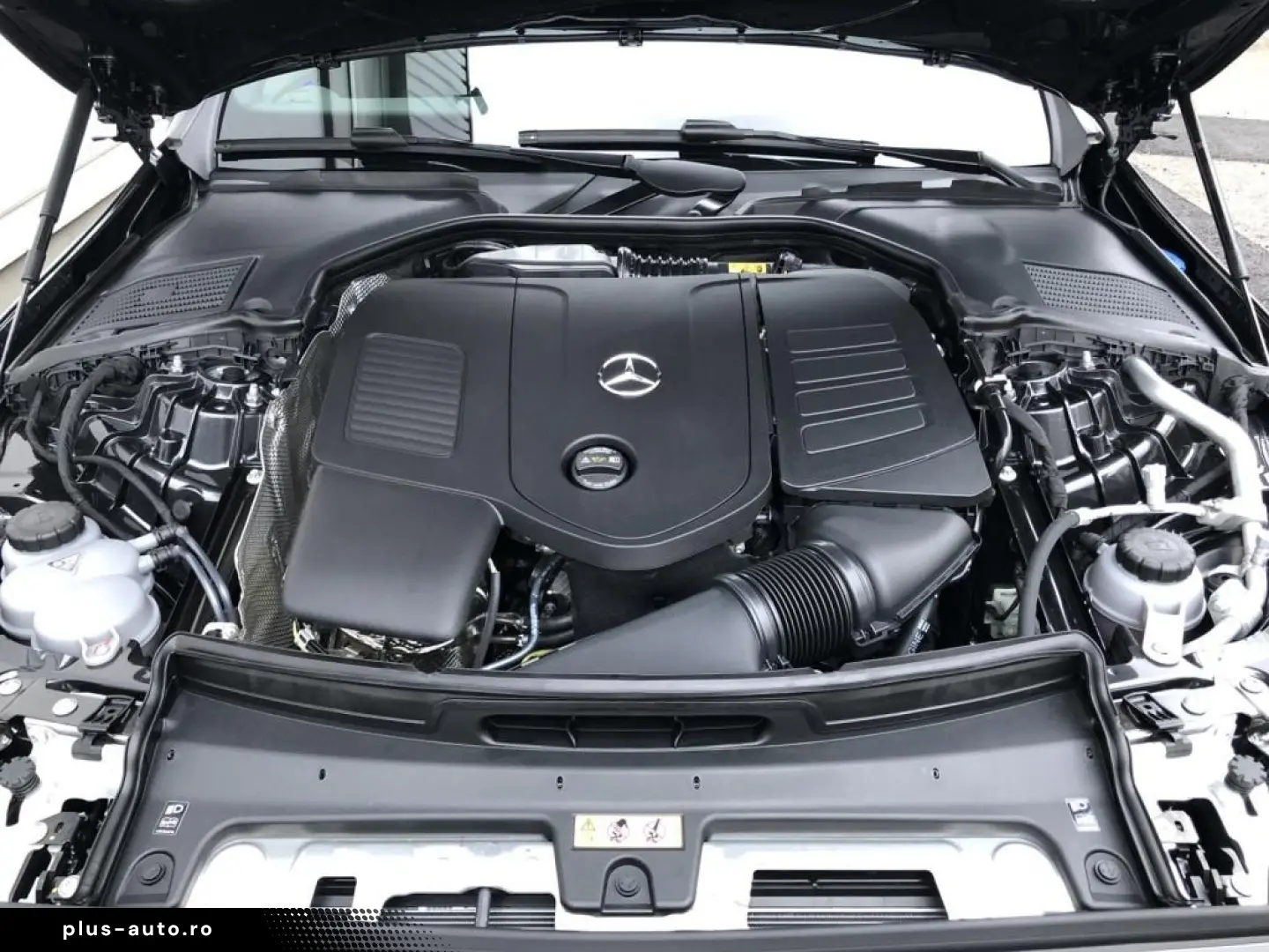 MERCEDES-BENZ C 300  MBUX AMG DigitalLight Pano AHK &hellip;