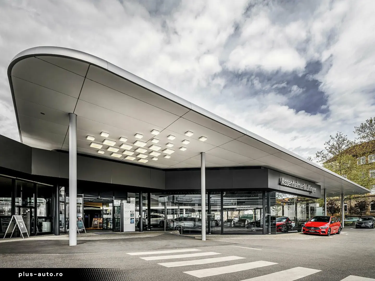 MERCEDES-BENZ C 300  MBUX AMG DigitalLight Pano AHK &hellip;