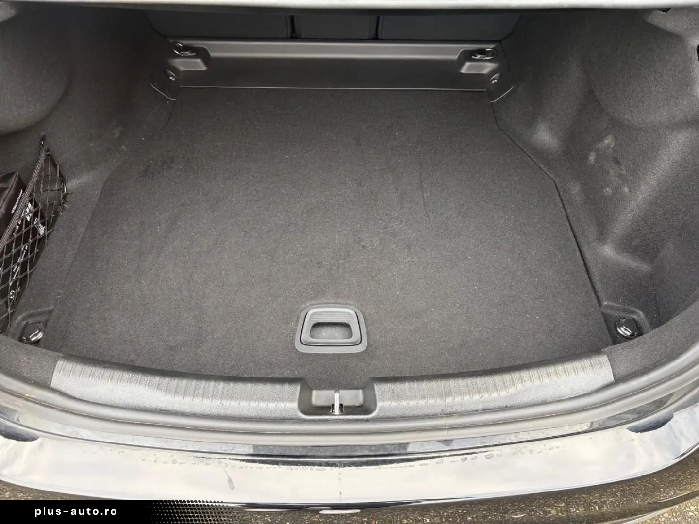 MERCEDES-BENZ C 200 Avantgarde Digital Light Winter 360 Grad