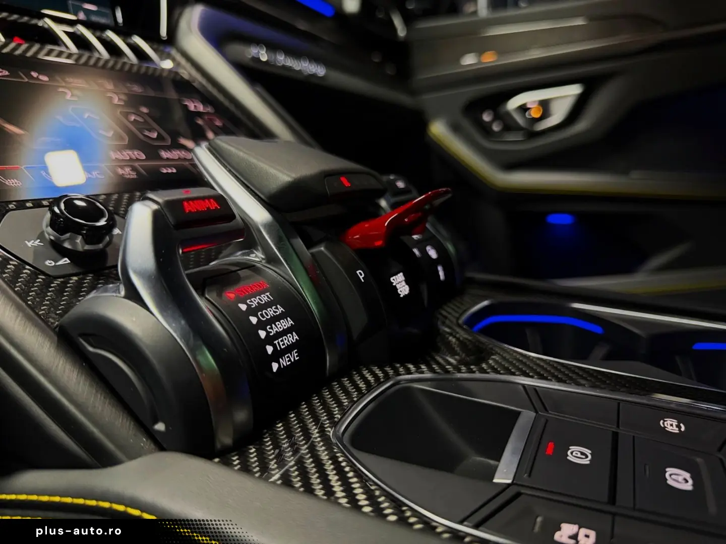 LAMBORGHINI  FULLCARBON PANO 360  PPF B&O HUD ALCANT