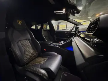 LAMBORGHINI  FULLCARBON PANO 360  PPF B&O HUD ALCANT
