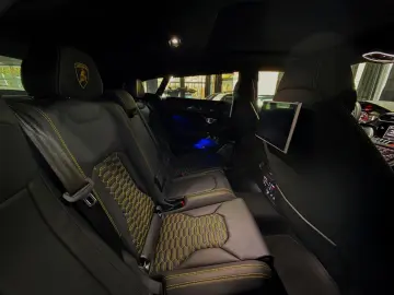 LAMBORGHINI  FULLCARBON PANO 360  PPF B&O HUD ALCANT