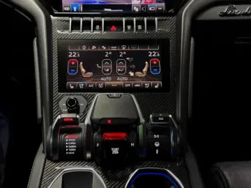 LAMBORGHINI  FULLCARBON PANO 360  PPF B&O HUD ALCANT