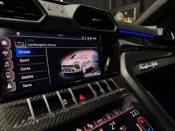 LAMBORGHINI  FULLCARBON PANO 360  PPF B&O HUD ALCANT