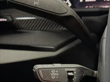 LAMBORGHINI  FULLCARBON PANO 360  PPF B&O HUD ALCANT