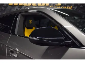 LAMBORGHINI Urus V8 - GRIGIO KERES   GIALLO