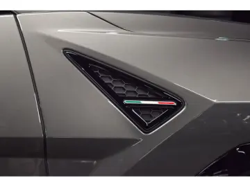 LAMBORGHINI Urus V8 - GRIGIO KERES   GIALLO