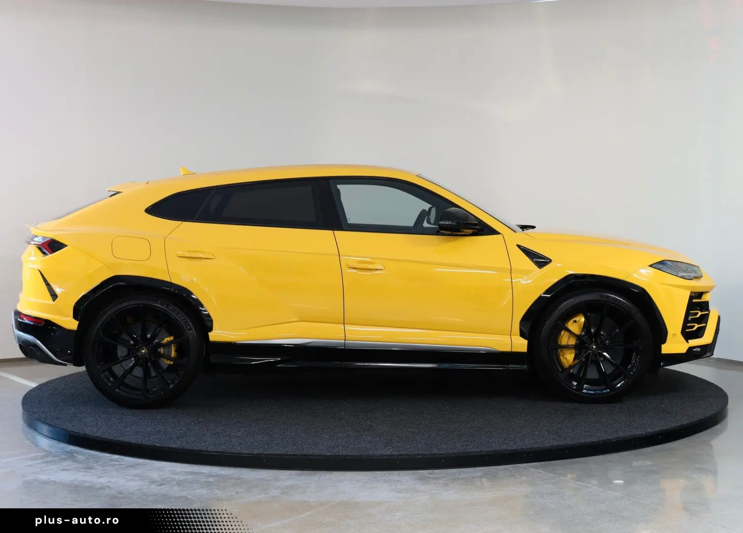 LAMBORGHINI Urus 4.0 V8 Autom.