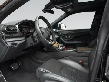 LAMBORGHINI Urus   Carbon Interior   Akrapovic