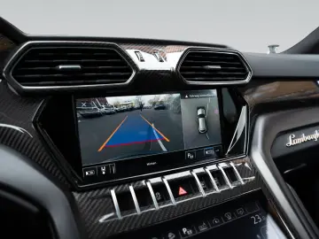 LAMBORGHINI Urus   Carbon Interior   Akrapovic