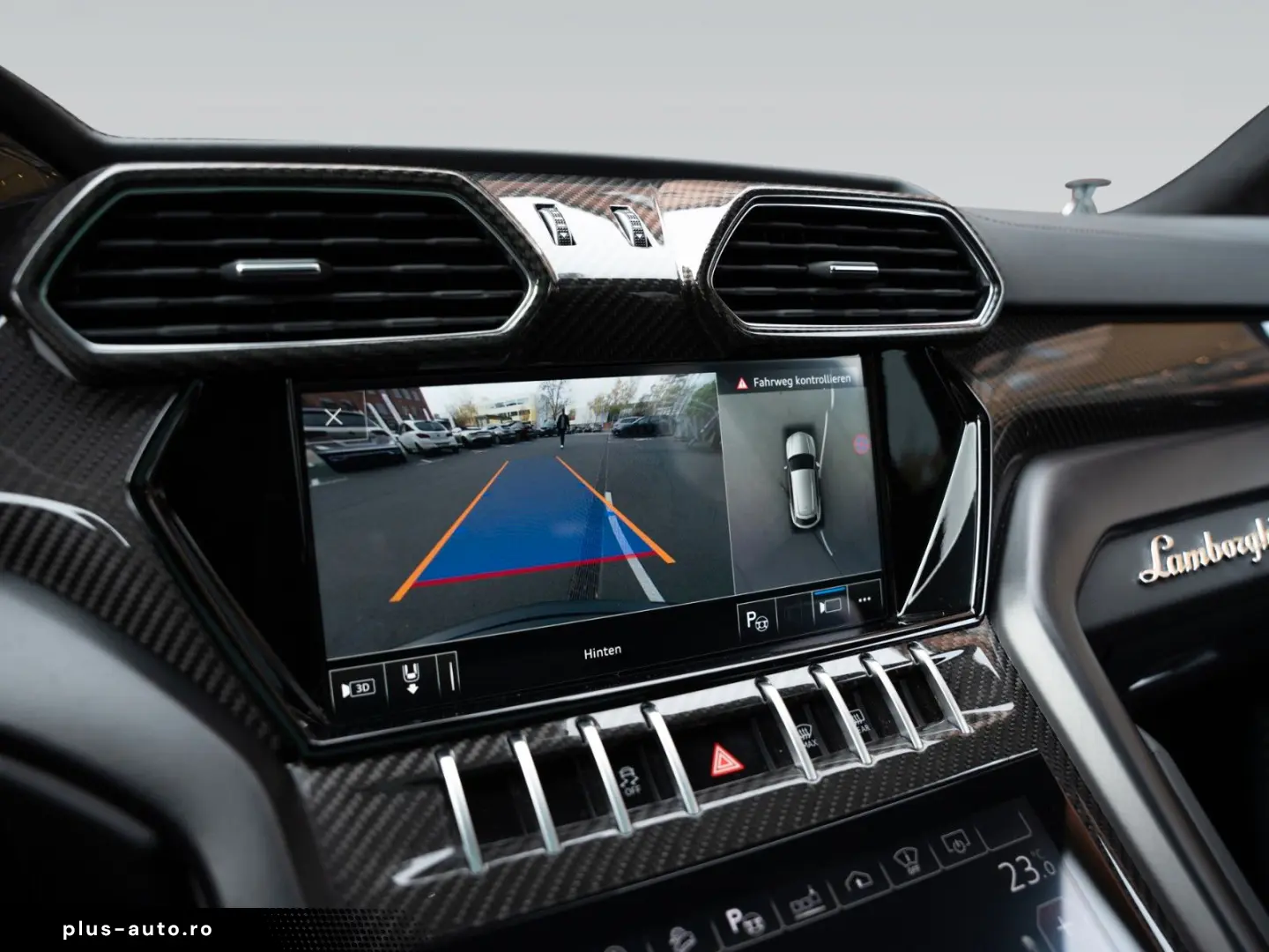LAMBORGHINI Urus   Carbon Interior   Akrapovic