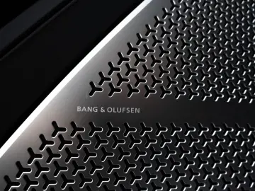 LAMBORGHINI Urus   Carbon Interior   Akrapovic