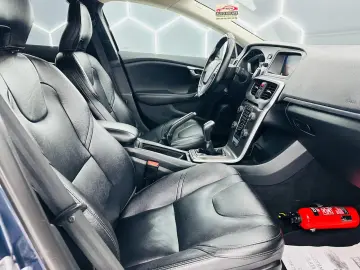 VOLVO V40 2015 1.6D E5 Garantie 12 Luni Rate Avans 0 Doar Cu