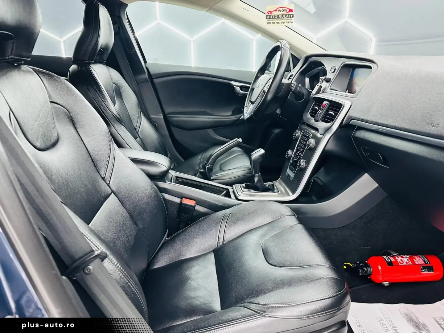 VOLVO V40 2015 1.6D E5 Garantie 12 Luni Rate Avans 0 Doar Cu