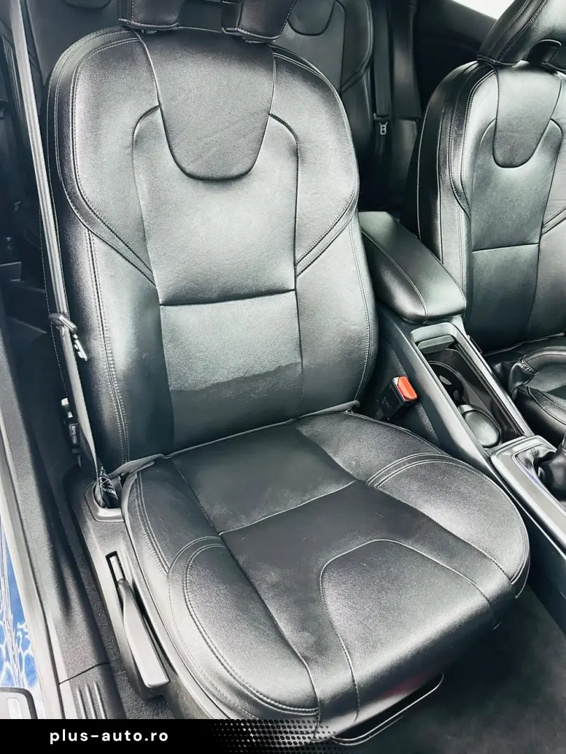 VOLVO V40 2015 1.6D E5 Garantie 12 Luni Rate Avans 0 Doar Cu