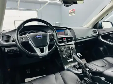 VOLVO V40 2015 1.6D E5 Garantie 12 Luni Rate Avans 0 Doar Cu