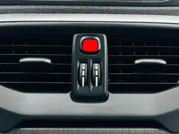 VOLVO V40 2015 1.6D E5 Garantie 12 Luni Rate Avans 0 Doar Cu